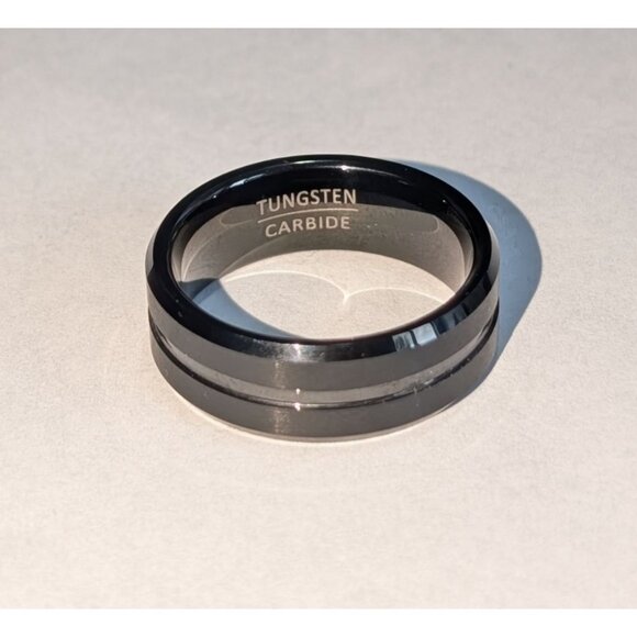 Blk Tungsten Carbide Ring Sz 9.5 Scratch Resistant Polished Edges Brushed Finish - Picture 12 of 13
